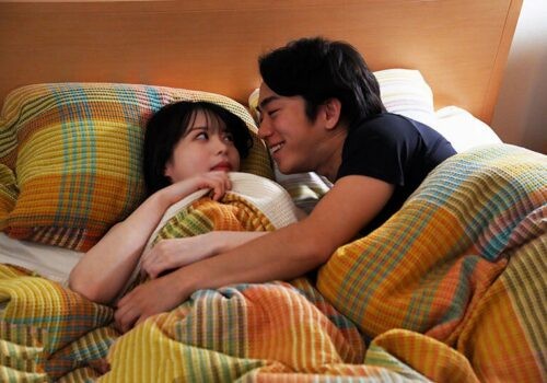 Đổi vợ cùng hàng xóm để được thỏa mãn hơn trong tình dục Đổi vợ cùng hàng xóm để được thỏa mãn hơn trong tình dục